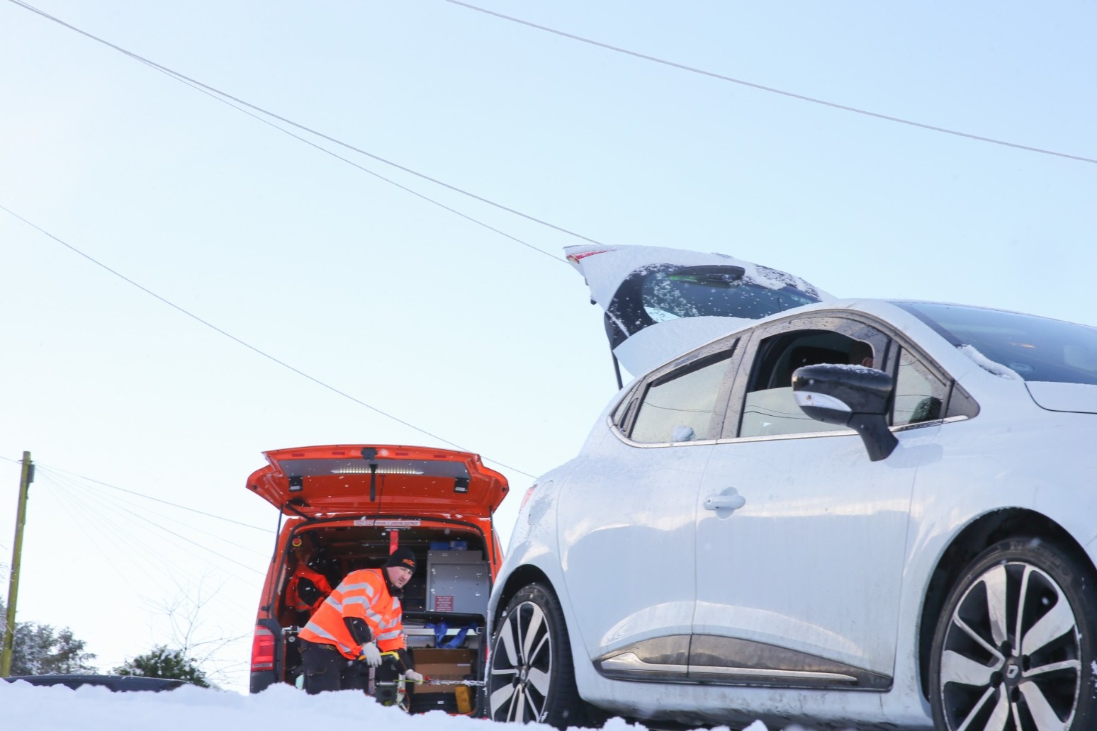 Vehicle breakdowns hit record levels on freezing roads 